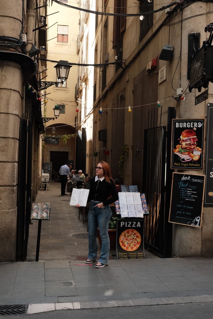 movement — color photograph by mxlb, plate 01 — barcelona, spain