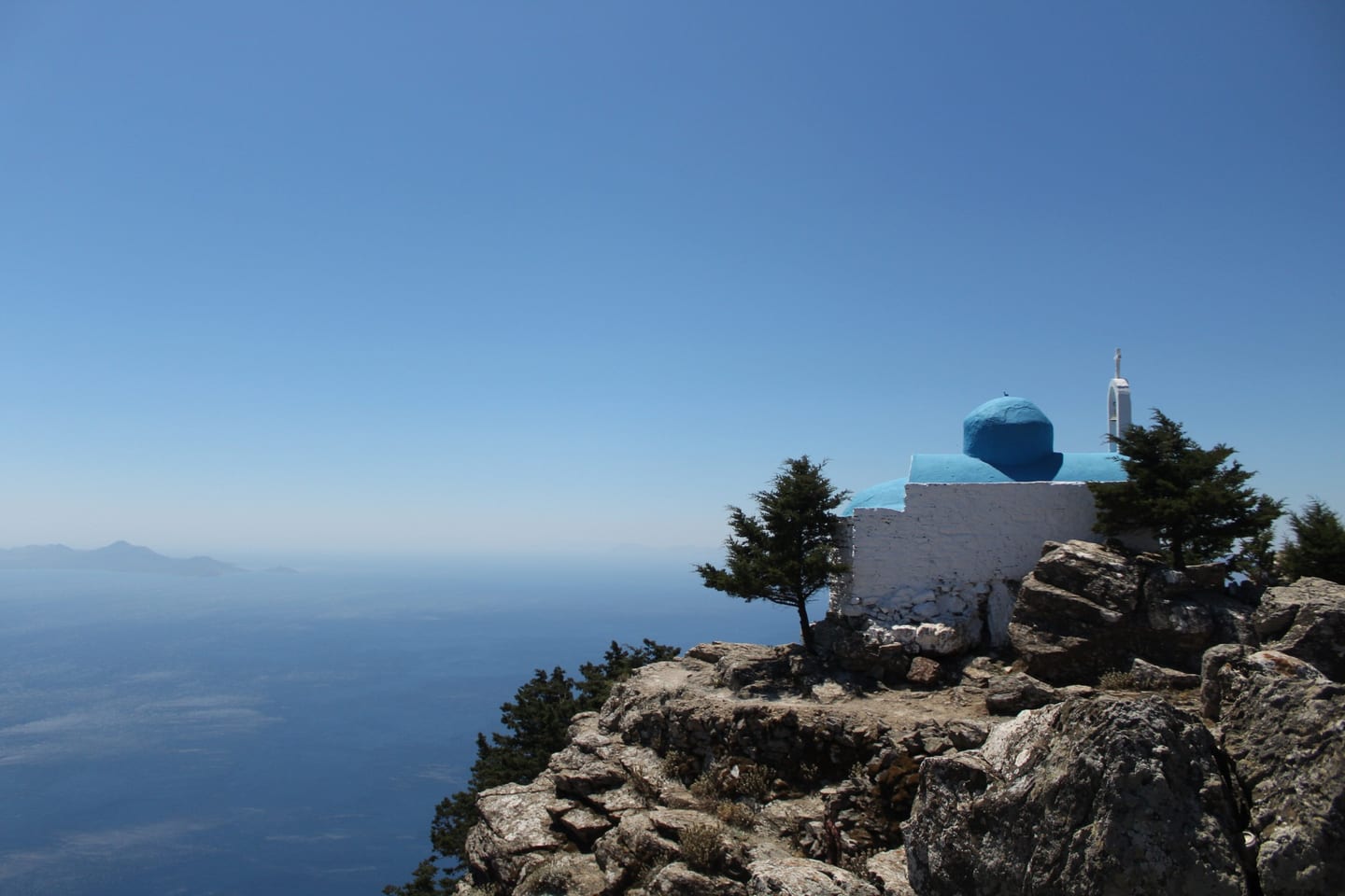 nature — color photograph by mxlb, plate 07 — zia, greece