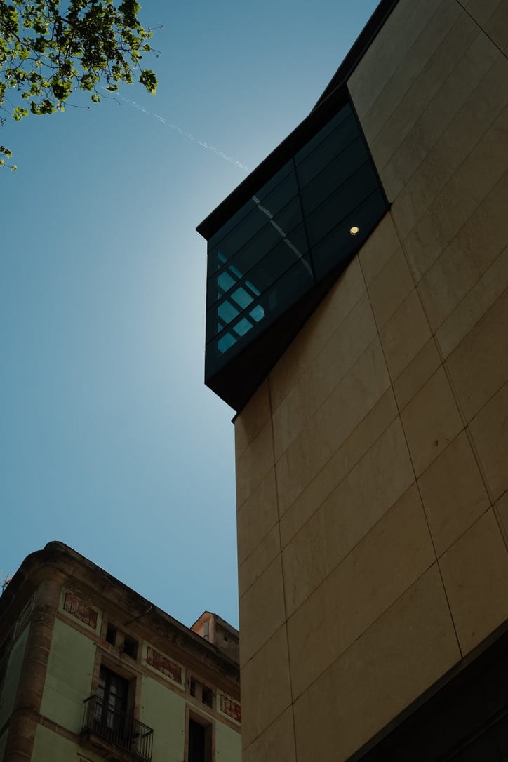 structure — color photograph by mxlb, plate 06 — barcelona, spain